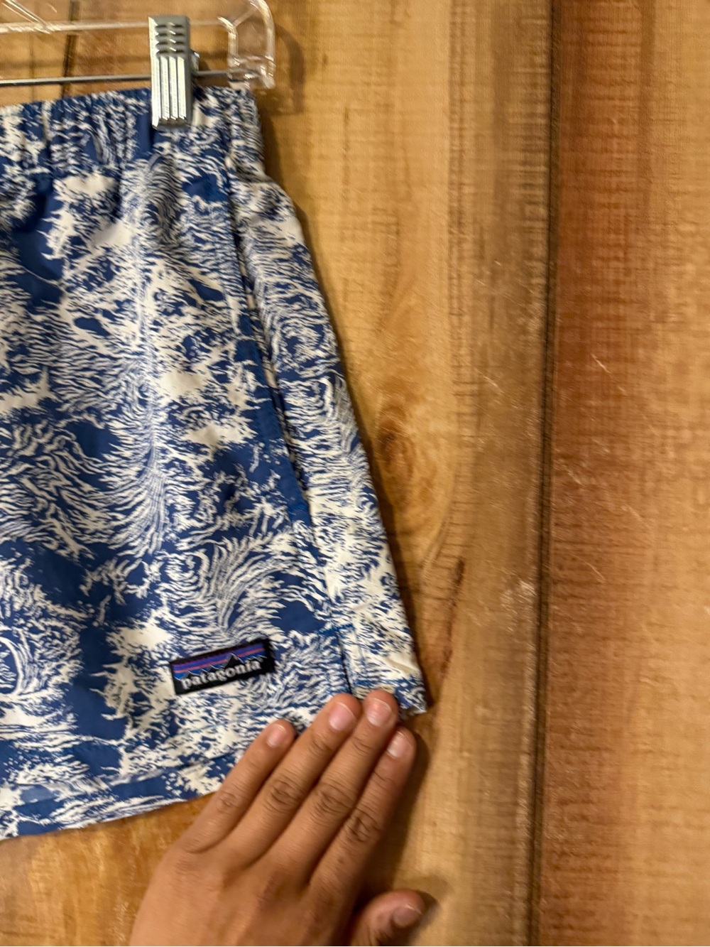 Patagonia Women's Barely Baggies™ Shorts - 2½" $75 Retail - Picture 3 of 7